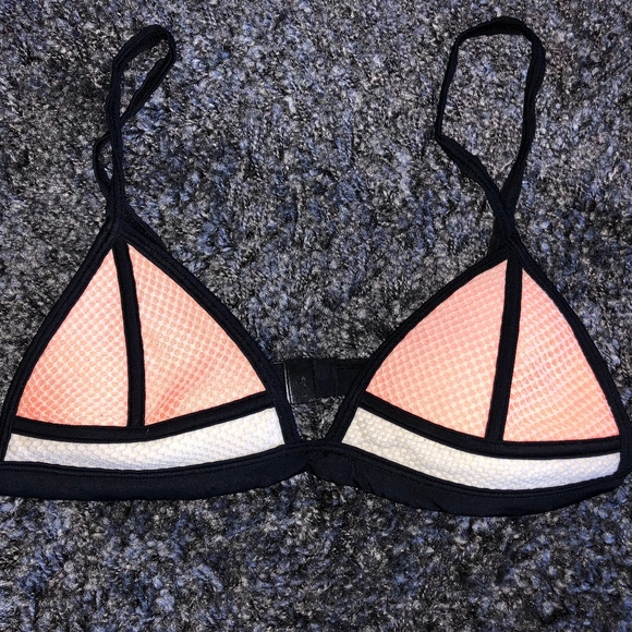 triangl swimwear Other - Triangl Bikini Top Small - Faded